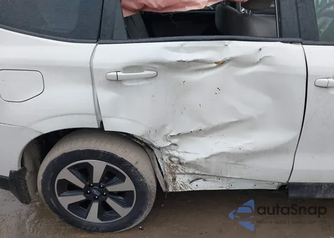 2018 Subaru Forester 2.5I Premium from USA, damaged, VIN JF2SJAGC6JH495742